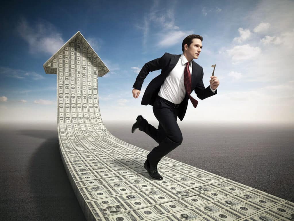 מתווך נדל״ן כסמל לעבודה מנטלית קשה ושחיקה רגשית, המדגישה למה אנשי מכירות ומתווכים מצליחים מתוגמלים יותר מהמקובל במקצועות אחרים.